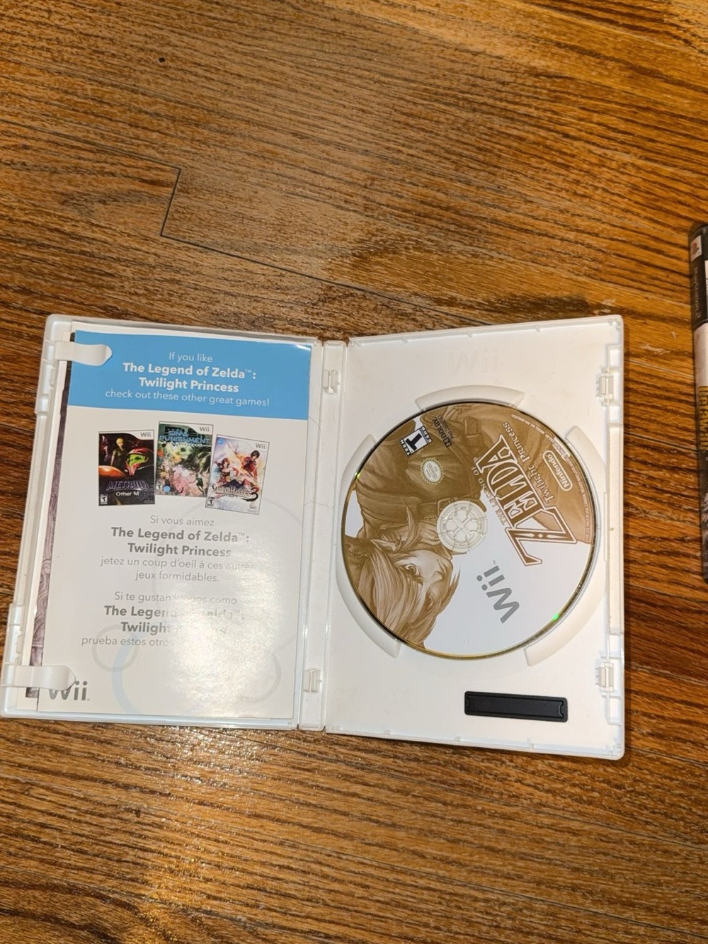 The Legend of Zelda Twilight Princess Nintendo Selects Wii Complete CIB - Picture 4 of 5
